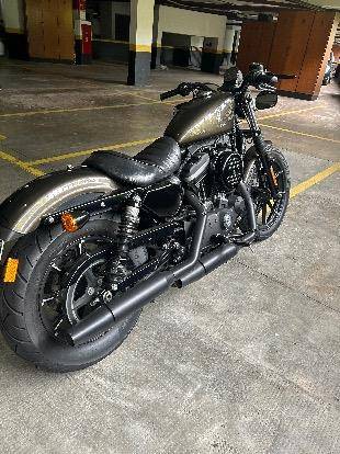 HARLEY-DAVIDSON SPORTSTER IRON 883 